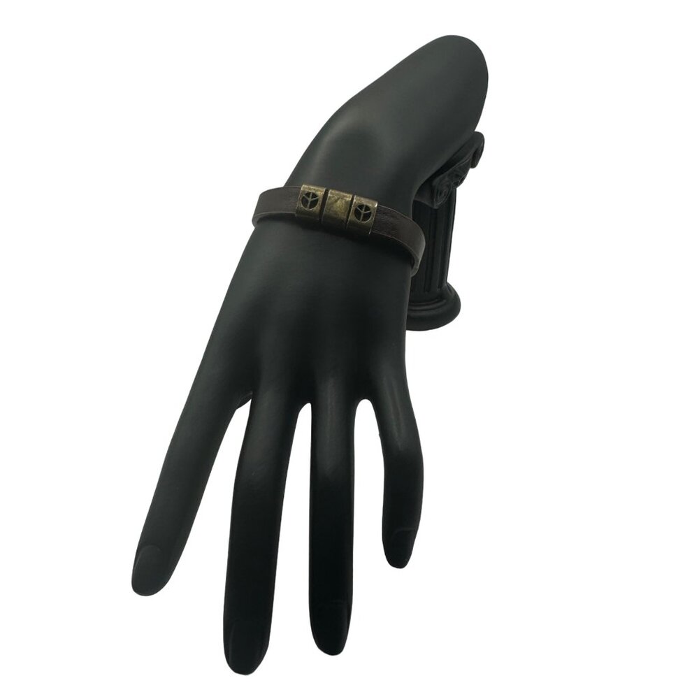 Vintage-Style Leather Bracelet With Antique Brass Accents & Snap Closure